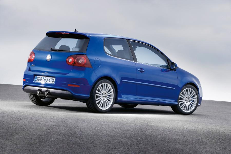  Volkswagen Golf R32 2006 года  (фото 37 из 48)